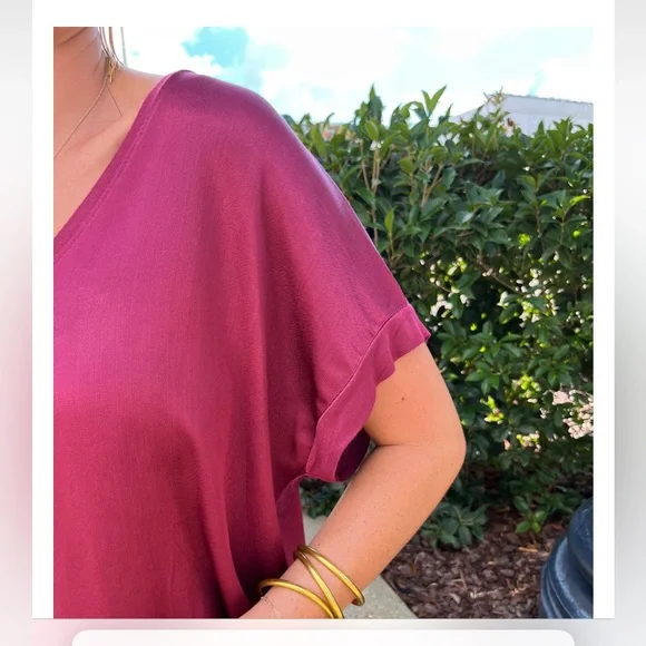 🆕 Forever Lovely, Winona Silky Tee, Forest Green, never worn, one size - Picture 5 of 9